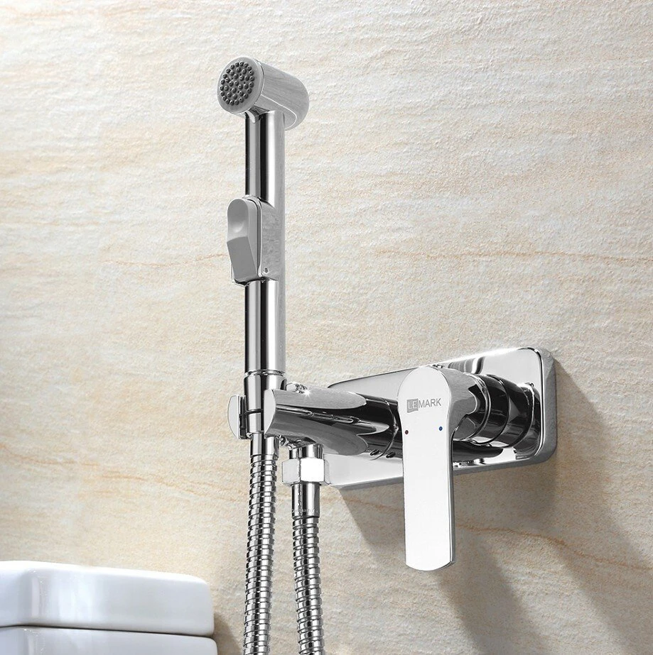 Гигиенический душ кайзер со смесителем скрытого монтажа