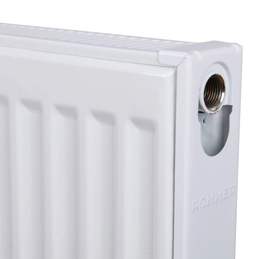 Радиатор Rommer Ventil 22/500/800 500x800 стальной панельный с нижним ...